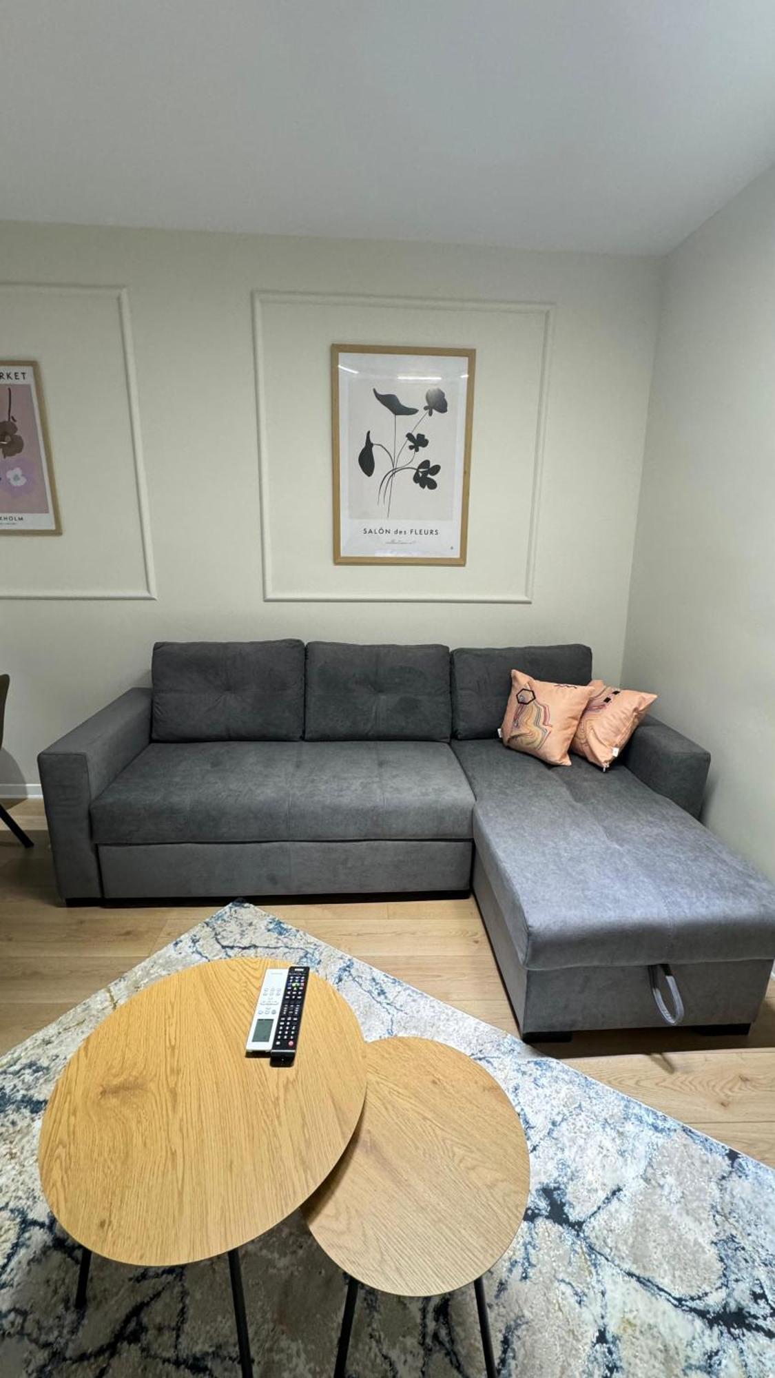 Charming Comfort Apartment Τίρανα Εξωτερικό φωτογραφία