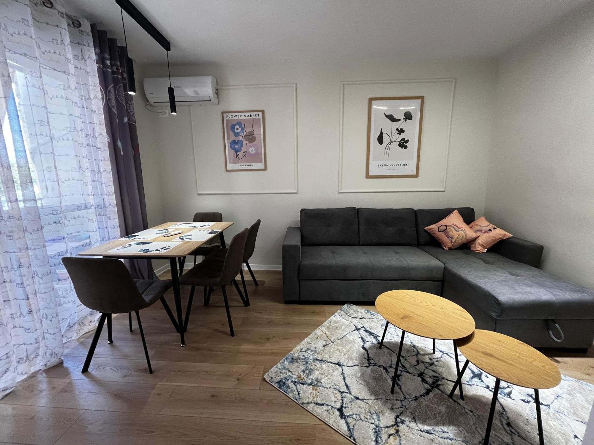 Charming Comfort Apartment Τίρανα Εξωτερικό φωτογραφία