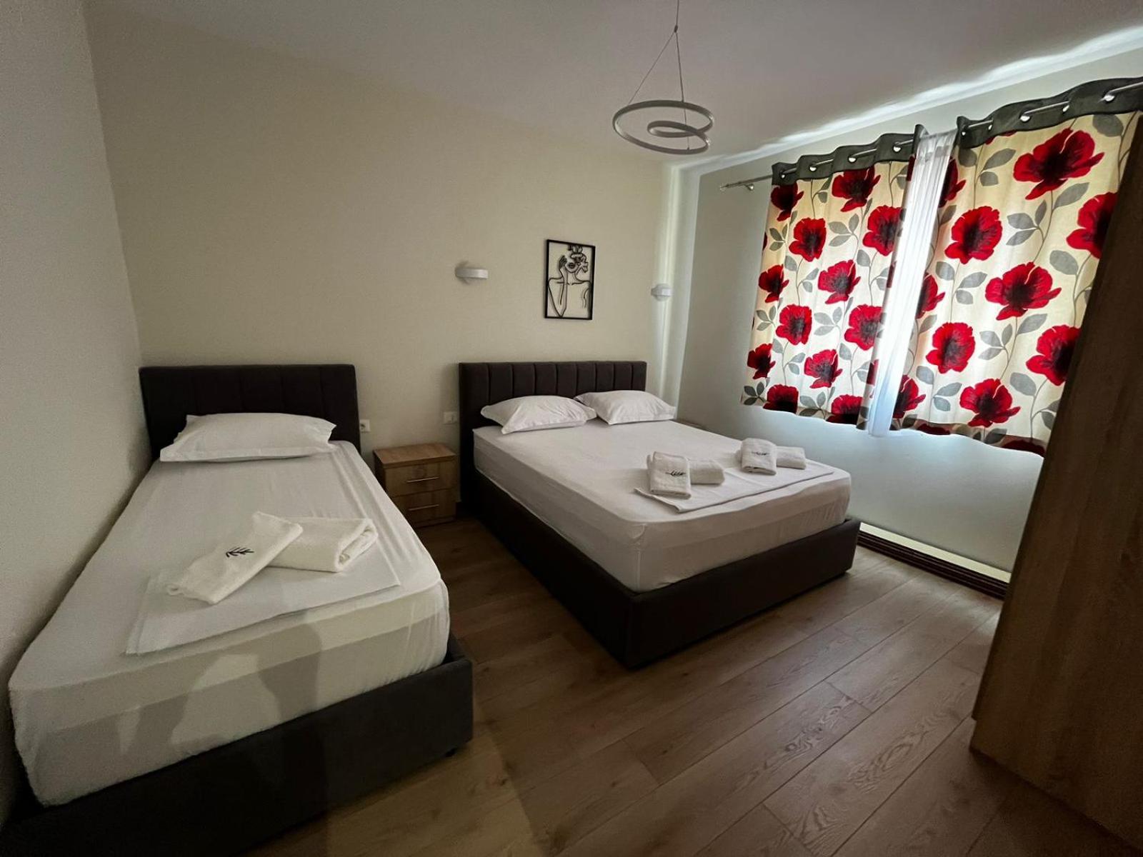 Charming Comfort Apartment Τίρανα Εξωτερικό φωτογραφία